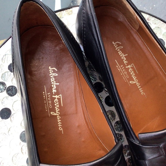 Salvatore Ferragamo All Leather Tasseled Loafers Made in Italy Size 12 D main image 6